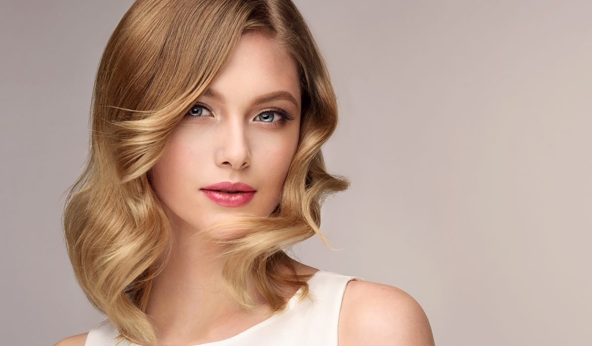 Rim Lighting: The Technique That Separates Amateur From Professional Portraits