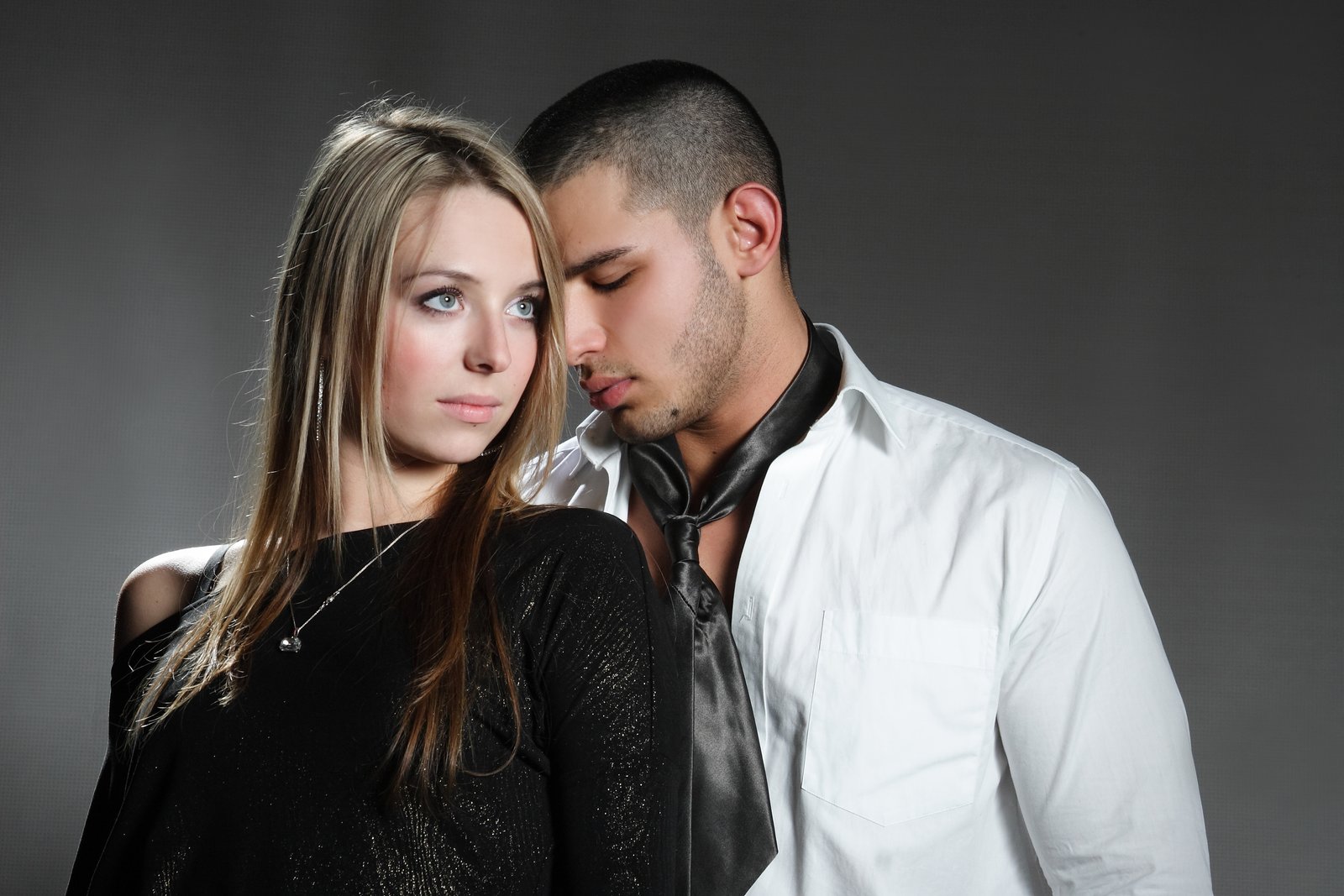 The Reflector: Your Studio's Secret Weapon for Light Control