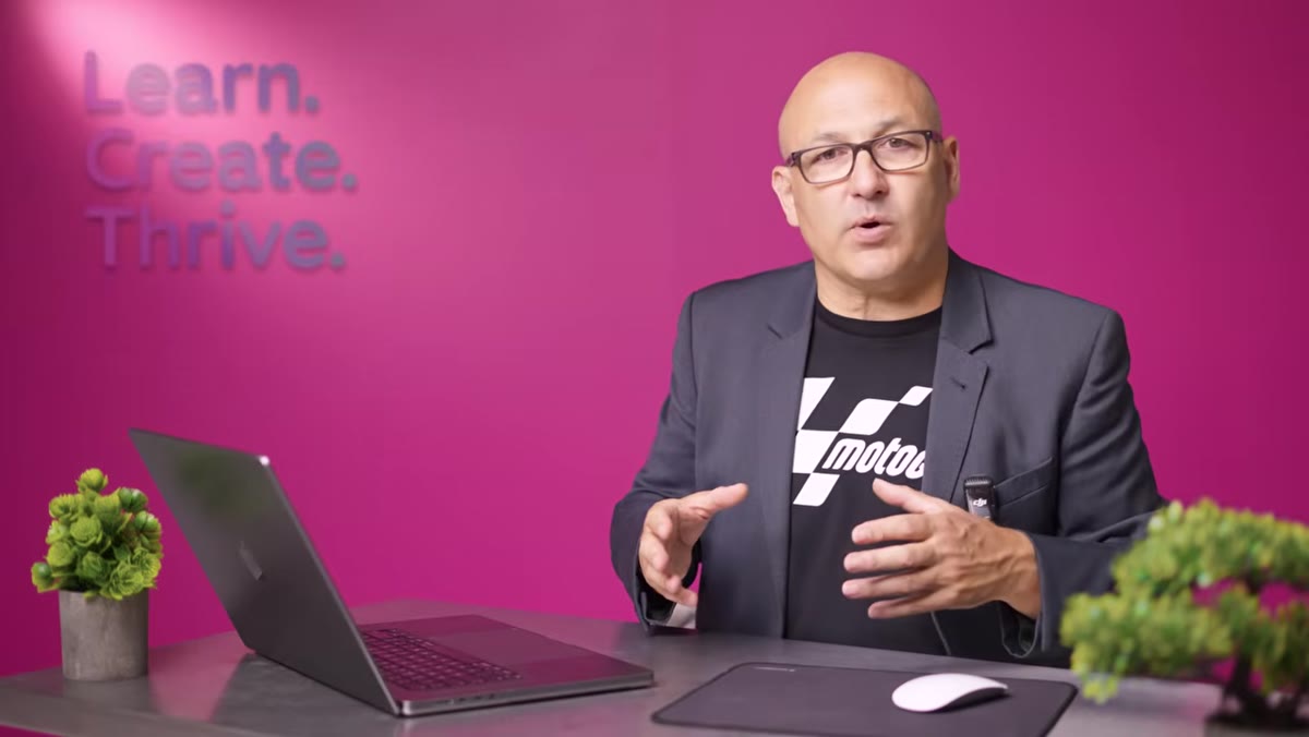 Breakdown of Broncolor equipment options including modifiers and power packs