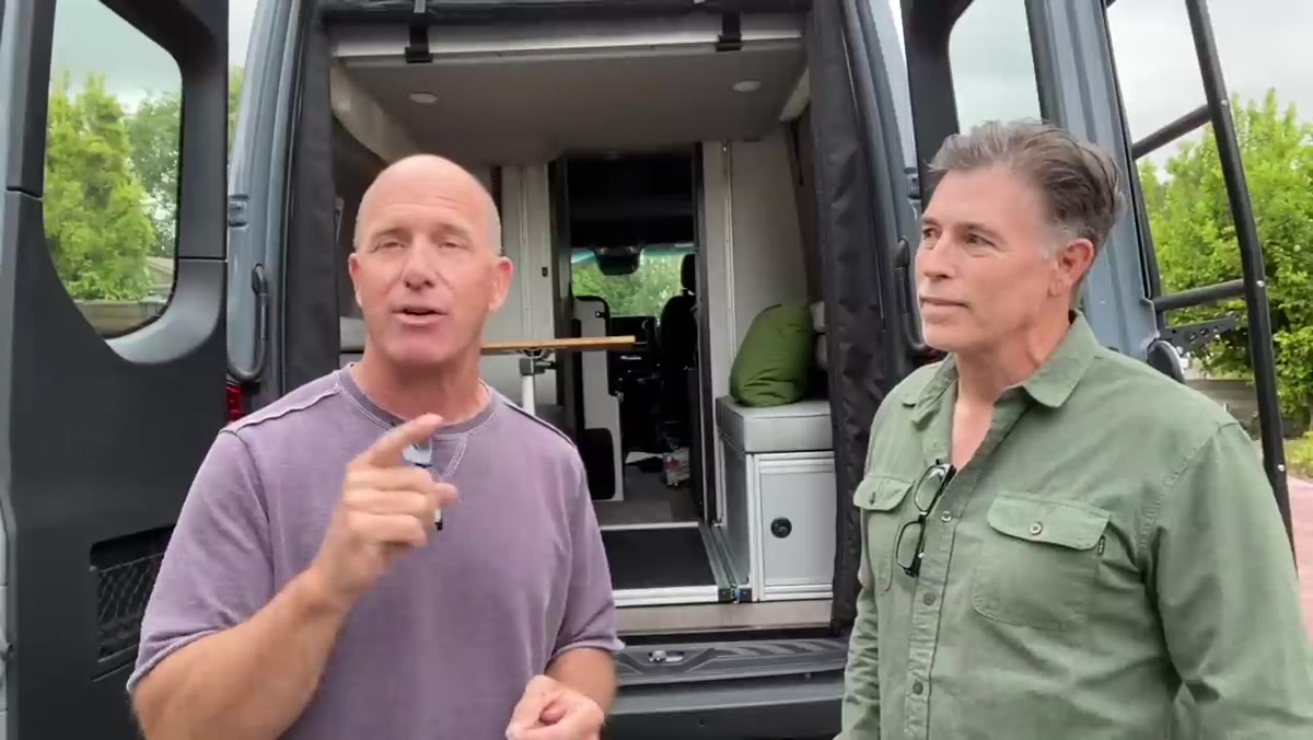 Joel describing doing a portrait on the side of the van