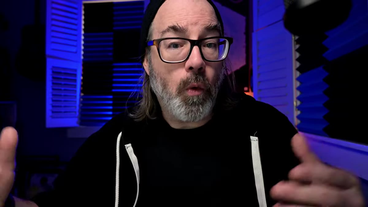 Norton listing the non-light components needed for a complete studio setup